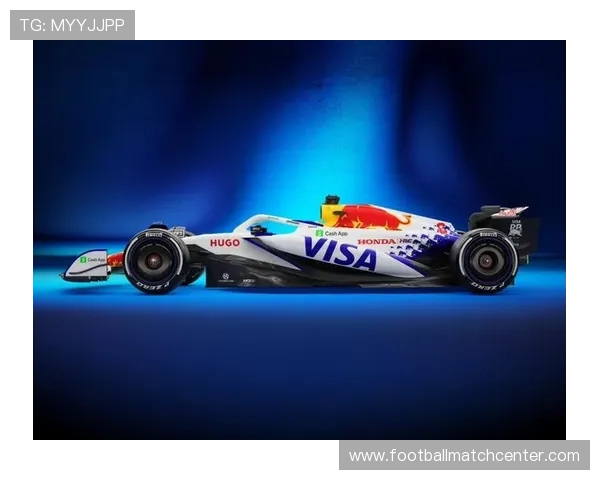 F1赛季最新动态：各车队表现亮眼 赛道争夺激烈预示精彩未来